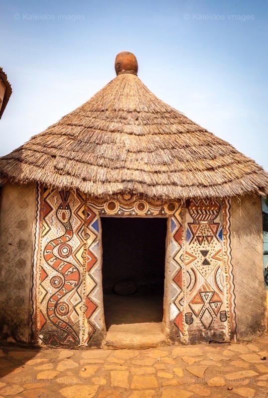 Africa;Architecture;Benin;Doors;Entrances;Kilir;Kaleidos;Kaleidos images;La parole à l'image;Royal Palace of Djougou;Tarek Charara