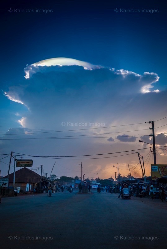 Africa;Benin;Clouds;Evenings;Kaleidos;Kaleidos images;La parole à l'image;Tarek Charara