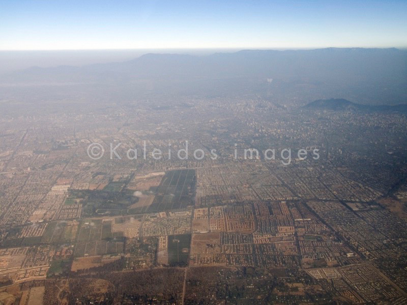 Santiago;Chile;Andes;Aerial photography;Airborne imagery;Seen from the sky;Seen from above;Laurent Abad;Kaleidos images;La parole à l'image