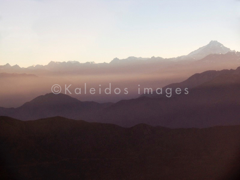 Montagnes;Chili;Cordillère des Andes;Vu d'avion;Vu du ciel;Vu d'en haut;Vue aérienne;Laurent Abad;Kaleidos images;La parole à l'image