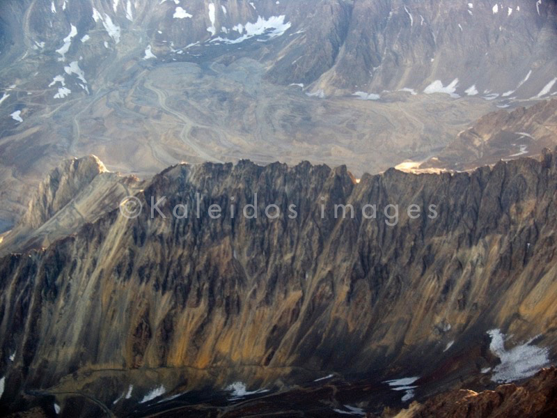 Montagnes;Chili;Cordillère des Andes;Vu d'avion;Vu du ciel;Vu d'en haut;Vue aérienne;Laurent Abad;Kaleidos images;La parole à l'image