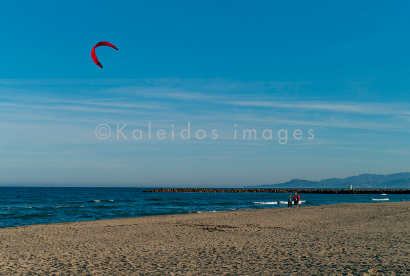 Beach, Beaches, Blue, Kaleidos, Kaleidos images, Kites, Landscapes, Mediterranean, Mediterranean Sea, Red,Sea, Tarek Charara