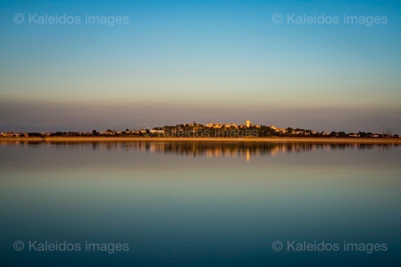 Coucher de soleil;Coucher du soleil;France;Kaleidos;Kaleidos images;La parole à l'image;Lac de la Raho;Lac de Villeneuve-de-la-Raho;Lacs;Paysages;Pyrénées-Orientales;Tarek Charara;Villeneuve-de-la-Raho