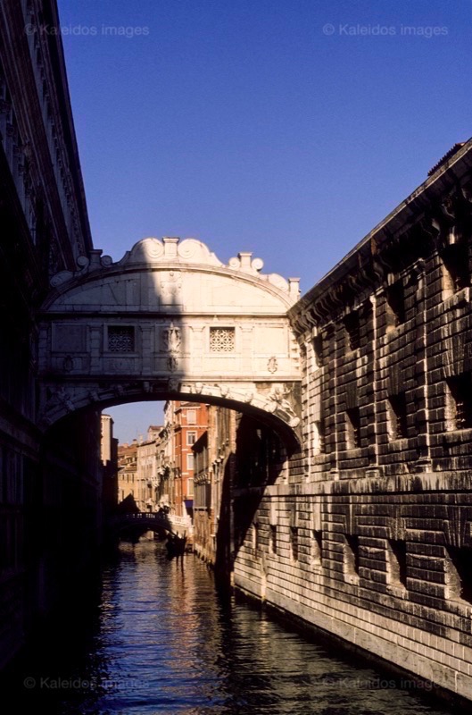 Antonio Contino;Désirée Sadek;Italie;Kaleidos images;La parole à l'image;Ponts;Venise
