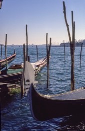 Barques;Bateaux;Désirée-Sadek;Gondoles;Italie;Kaleidos-images;La-parole-à-limage;Venise