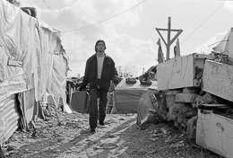 Kaleidos-images;Man;Men;Palestinian-Refugees;Palestinians;Refugee-camps;Shanty-Towns;Shatila;Tarek-Charara