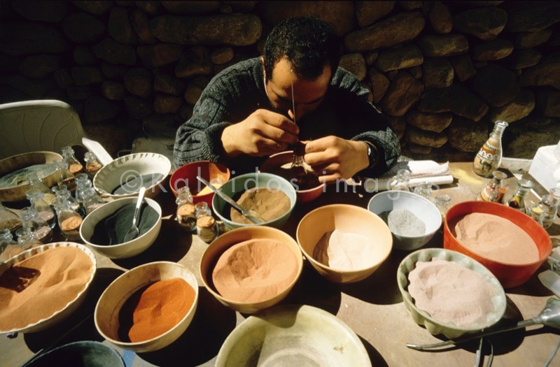 Tarek Charara;La parole à l'image;Kaleidos images;Craftsman;Craftsmen;UNESCO;World Heritage;Souvenirs;Petra;Jordan