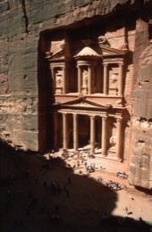 Tarek-Charara;Kaleidos;Kaleïdos;Kaleidos-images;Middle-East;Middle-East;UNESCO;World-Heritage;Graves;Tombs;History;Nabateans;Petra;Jordan;Khazneh;Al-Khazneh