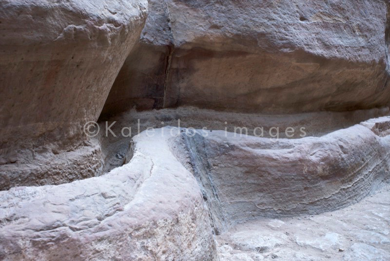 Aqueducts;Tarek Charara;Kaleidos images;La parole à l'image;UNESCO;World Heritage;Water channels;History;Nabateans;Petra;Jordan