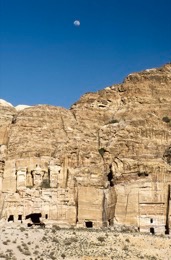 Tarek-Charara;La-parole-à-limage;Kaleidos-images;UNESCO;World-Heritage;Graves;Tombs;History;Nabateans;Petra;Corinthian-tomb;Royal-tombs