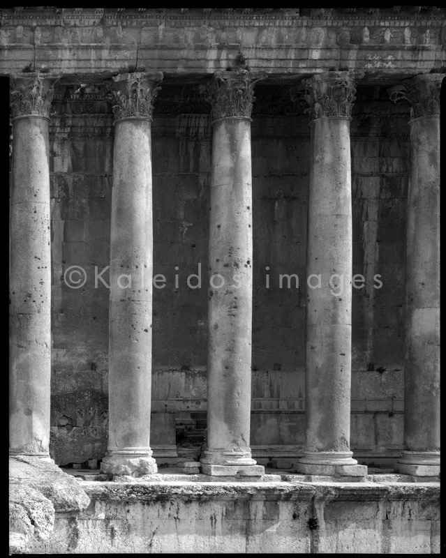 Architecture, Baalbek, History, Kaleidos, Kaleidos images, La parole à l'image, Laurent Abad, Romans, Temples, UNESCO, World Heritage, Romans, UNESCO, Temple of Bacchus, Bacchus, Columns