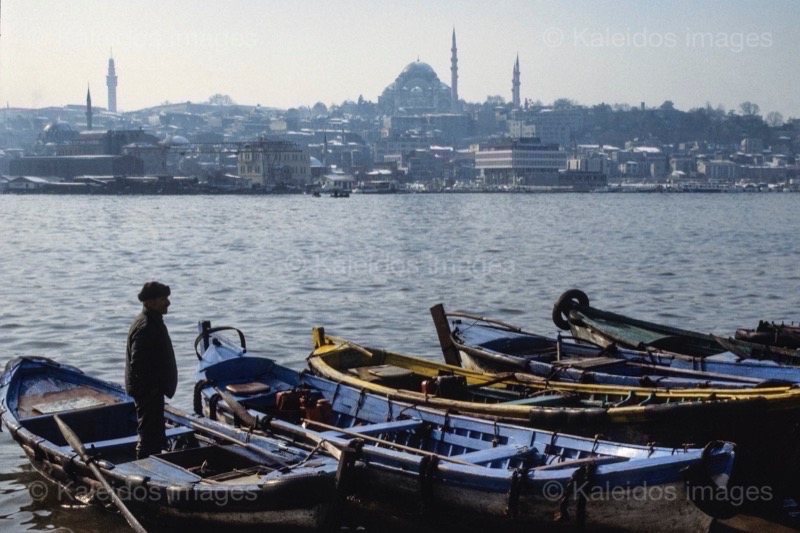 Places of Worship;Boats;Constantinople;Islam;La parole à l'image;Mosques;Muslim;Philippe Guéry