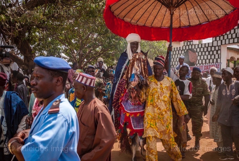 Africa;Benin;El Hadj Issifou Kpeitoni Koda VI;Gaani;Horses;Kaleidos;Kaleidos images;Kings;La parole à l'image;Man;Men;Tarek Charara;Traditions