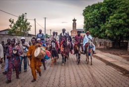 Africa;Benin;Gaani;Horseman;Horsemen;Horses;Kaleidos;Kaleidos-images;La-parole-Ã -limage;Riders;Tarek-Charara