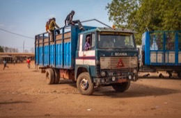 Africa;Benin;Kaleidos;Kaleidos-images;La-parole-Ã -limage;Lorries;Lorry;Pehonko;Tarek-Charara;Trucks