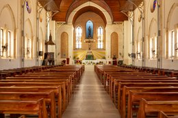 Benin,-Ouidah,-Basilica-of-the-Immaculate-Conception,-interior,-nave,-chancel,-altar,-vault,-Neo-Gothic-architecture,-stained-glass,-Madonna-of-Ouidah,-statue,-cross,-apse,-religious-heritage,-West-Africa,-minor-basilica,-1909,-Tarek-Charara;Kaleidos;Kaleidos-images;La-parole-à-limage;Places-of-worship