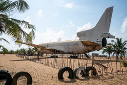 Abandoned-aircraft;Afrique-de-lOuest;Airplane;Airplane-wreck;Attraction-touristique;Avion;Avion-abandonné;Aéroport-de-Cotonou;Barakah;Benin;Bénin;Cadjéhoun-beach;Carcasse-davion;Coconut-palm;Cocotier;Cotonou;Cotonou-airport;Kaleidos;Kaleidos-images;L1011;La-parole-à-limage;Lockheed;Lockheed-L-1011;Plage-de-Cadjéhoun;Plane;Pneu;Tire;Tristar;West-Africa;corrosion;tourist-attraction;Épave-Abandoned-aircraft;Afrique-de-lOuest;Airplane;Airplane-wreck;Attraction-touristique;Avion;Avion-abandonn�;A�roport-de-Cotonou;Barakah;Benin;B�nin;Cadj�houn-beach;Carcasse-davion;Coconut-palm;Cocotier;Cotonou;Cotonou-airport;Kaleidos;Kaleidos-images;L1011;La-parole-�-limage;Lockheed;Lockheed-L-1011;Plage-de-Cadj�houn;Plane;Pneu;Tire;Tristar;West-Africa;corrosion;tourist-attraction;�pave