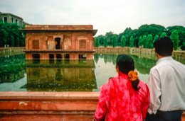 Architecture;Architecture-indo-islamique;Architecture-islamique;Delhi;Fort-rouge;Hayat-Bakhsh-Bagh;Inde;Kaleidos;Kaleidos-images;La-parole-à-limage;Lal-Qilah;Architecture-Mughal;New-Delhi;Palais-fort-de-Shahjahanabad;Patrimoine-Mondial;Patrimoine-de-lHumanité;Tarek-Charara;UNESCO;Ustad-Ahmad-Lahori