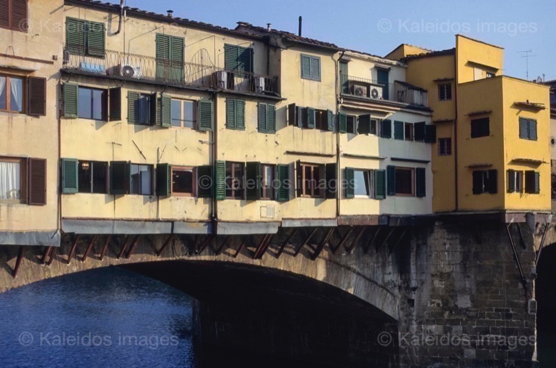 Architecture;Arno;Bridges;Florence;Italie;Italy;Kaleidos;Kaleidos images;La parole à l'image;Neri di Fioravante;Philippe Guery;Ponte Vecchio;Ponts;Taddeo Gaddi;Toscane;Tuscany