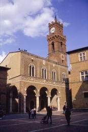 Architecture;Bernardo-Rossellino;Italie;Italy;Kaleidos;Kaleidos-images;La-parole-à-limage;Palazzo-Comunale;Palazzo-Pubblico;Philippe-Guery;Pienza;Toscane;Tuscany