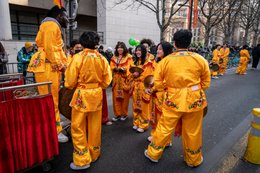 13th-arrondissement;-Barriers;-Chinatown;-Chinese-culture;-Chinese-New-Year;-Cymbals;-France;-Kaleidos;-Kaleidos-images;-La-parole-à-limage;-Lunar-New-Year;-Musicians;-Parade;-Paris;-Participants;-Stories-Pictures;-Tarek-Charara;-Traditional-festival;-Troupe;-Water-Rabbit;-Year-of-the-Rabbit;-Yellow-costumes